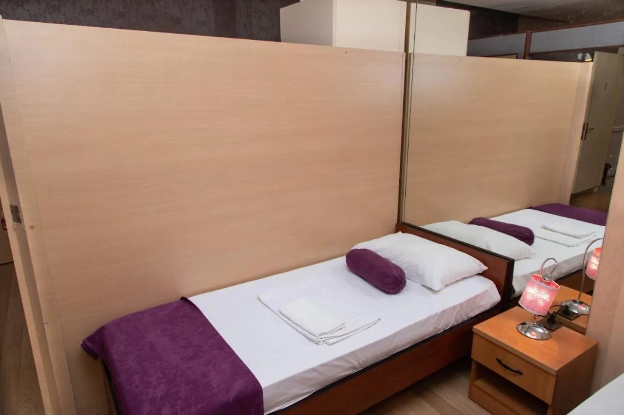 Hostel Inn Hotel&Hostel Баку 0*,  Азербайджан